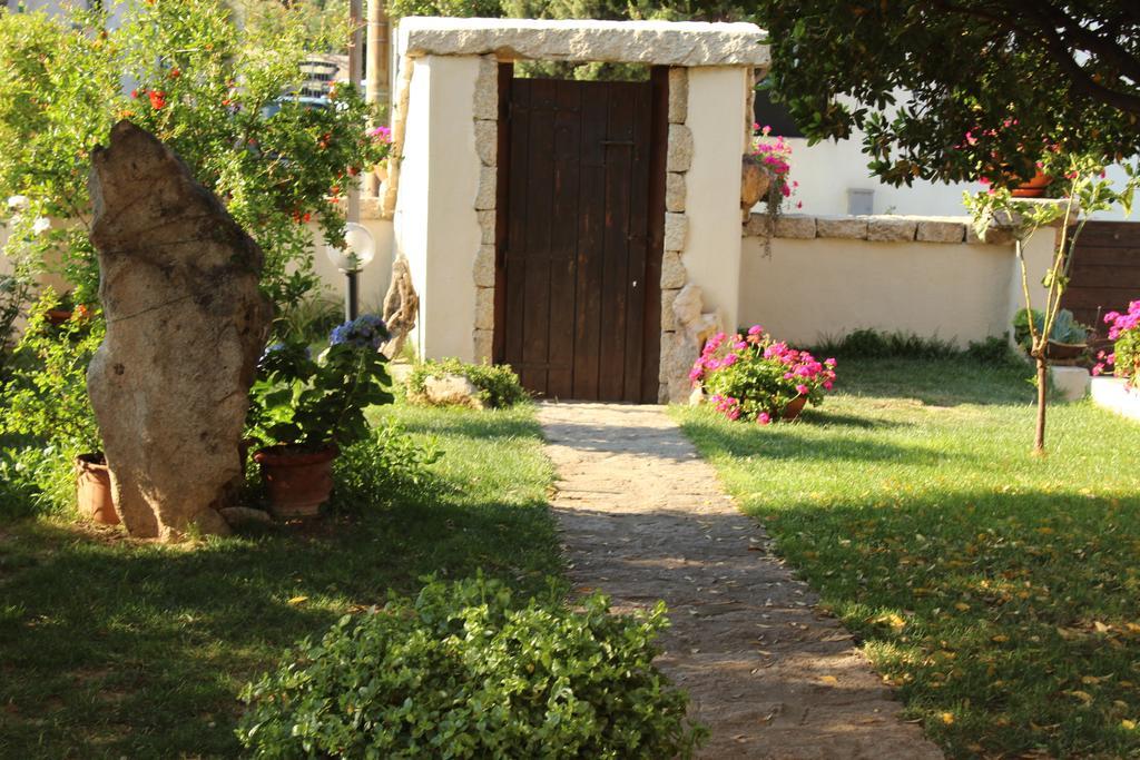 B&B I Mari Torpè Exteriér fotografie