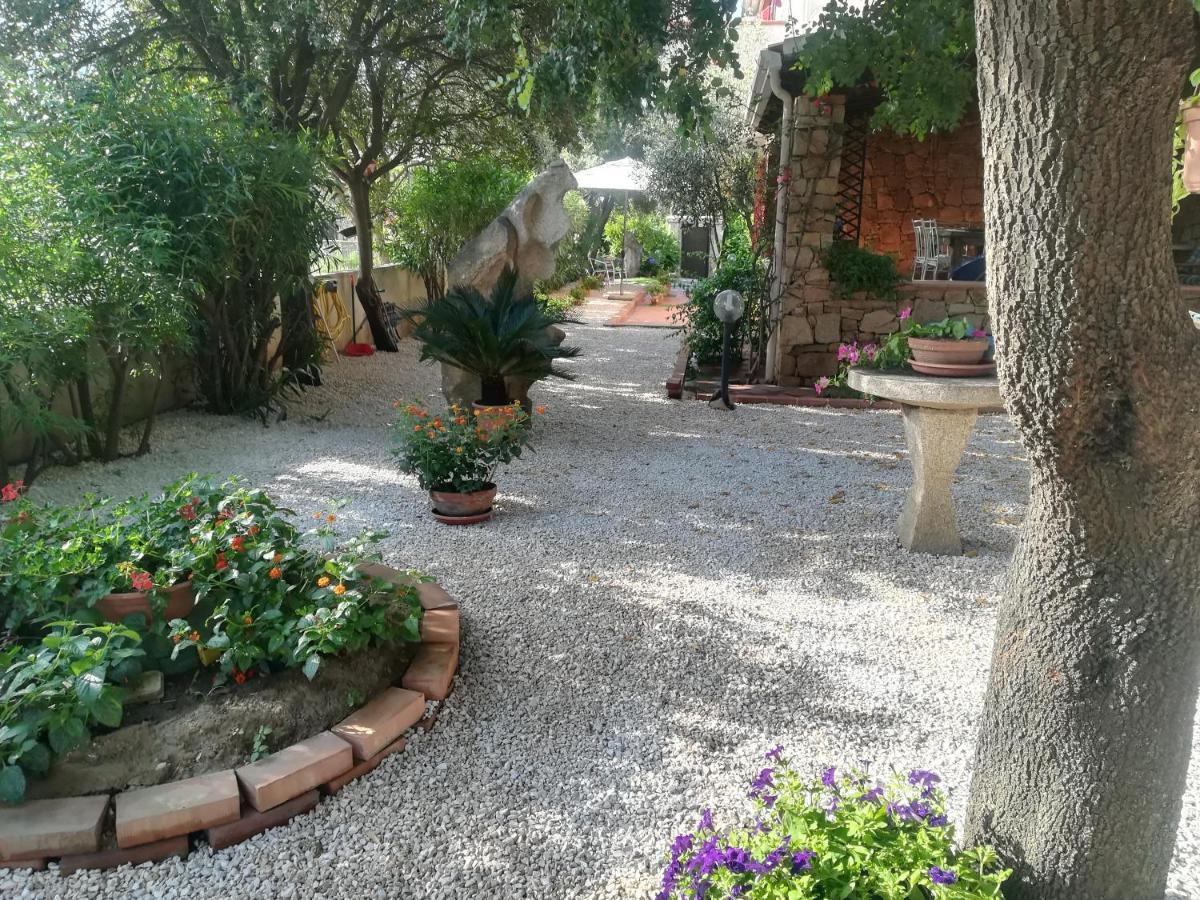 B&B I Mari Torpè Exteriér fotografie
